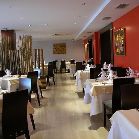 טורדסיאס Hotel Torre De Sila מסעדה תמונה