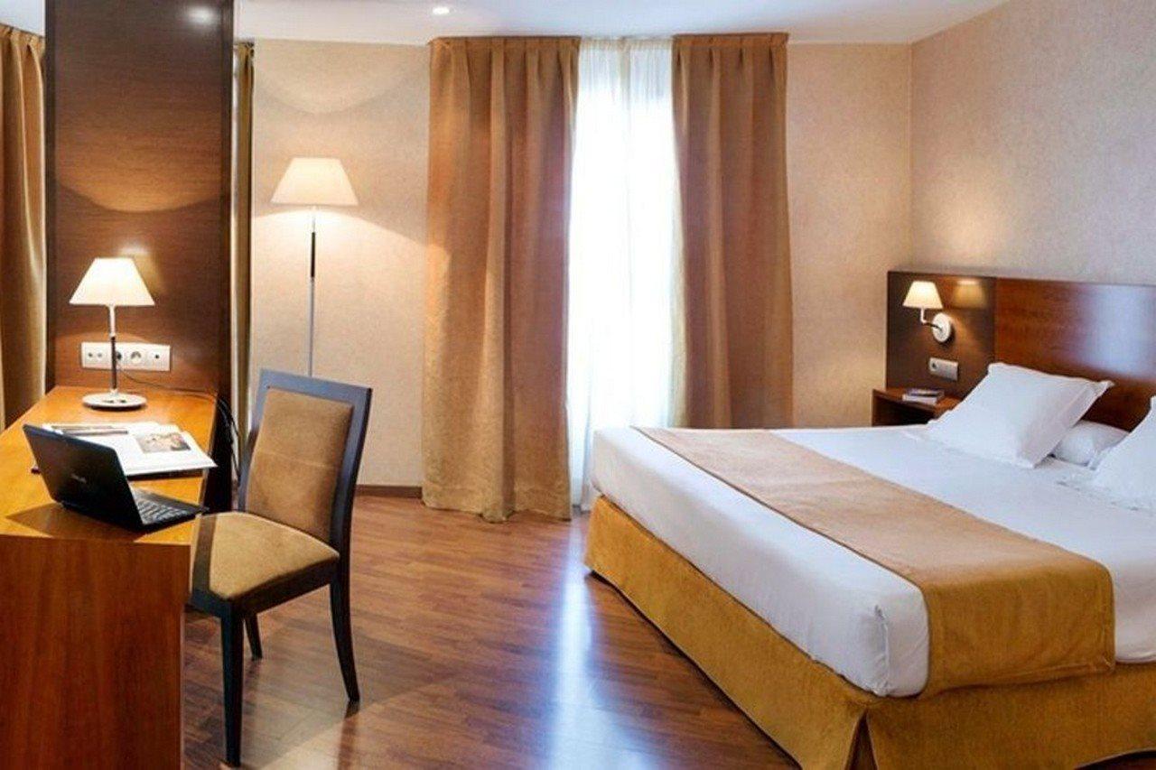 טורדסיאס Hotel Torre De Sila מראה חיצוני תמונה