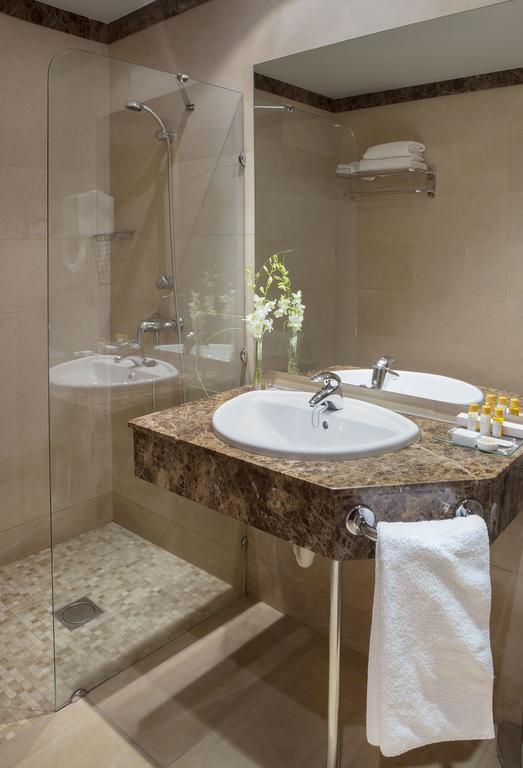 טורדסיאס Hotel Torre De Sila מראה חיצוני תמונה